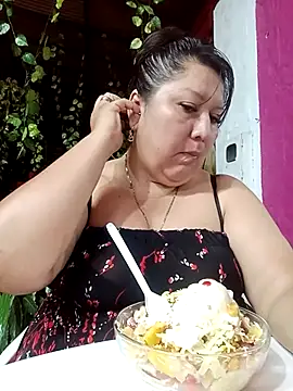 Brenda Berck  online show from 10.15.25