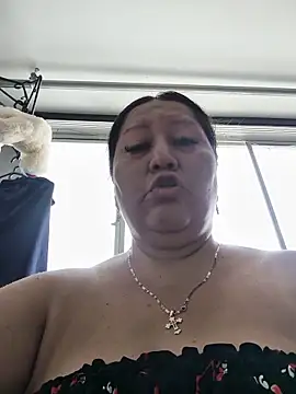 Snapshot of Brenda_Berck_ chatting on 05.31.26 Brenda Berck online show from 05.31.26