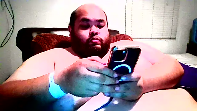 Pantychubs69 online show from 11.19.25