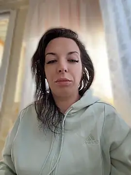 Almmaxxxx online show from 04.15.26