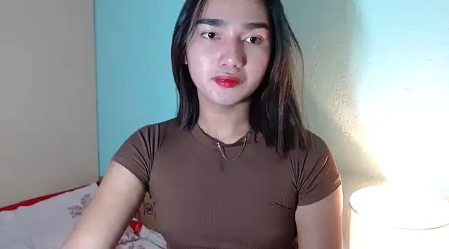 Snapshot of CasandraDiaz chatting on 01.04.25 CasandraDiaz online show from 01.04.25