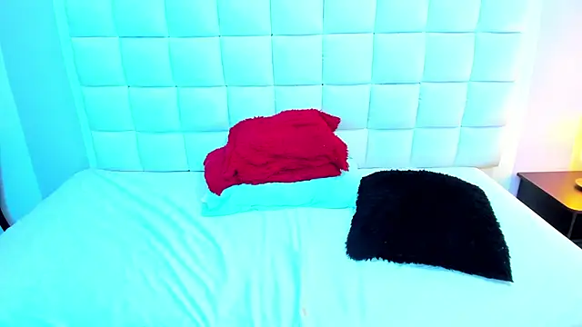 teresasroom  online show from 01.25.25