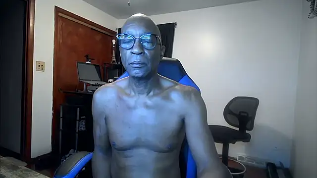 longdick4you8686 online show from 10.23.25