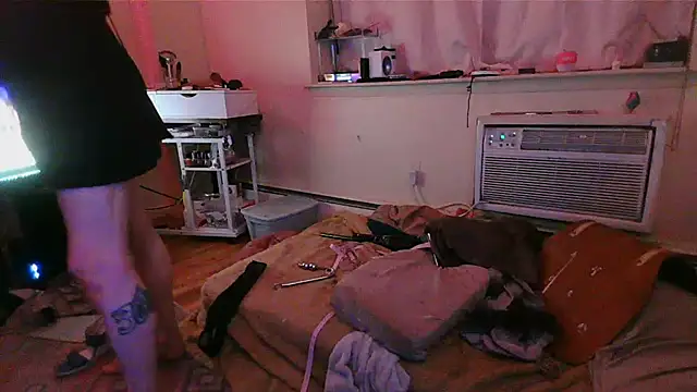 Mikela Alexa online show from 01.12.25