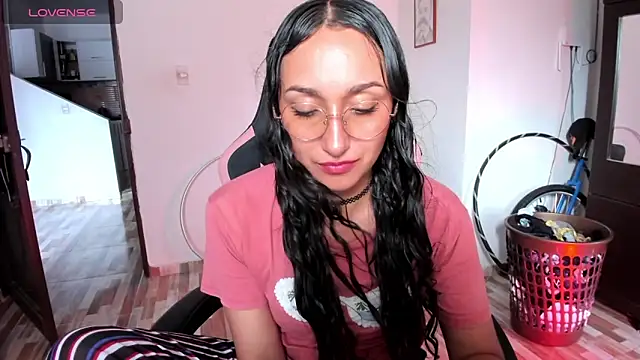 Snapshot of adrena_10 chatting on 04.30.26 adrena 10 online show from 04.30.26