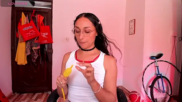 Snapshot of adrena_10 chatting on 05.20.26 adrena 10 online show from 05.20.26