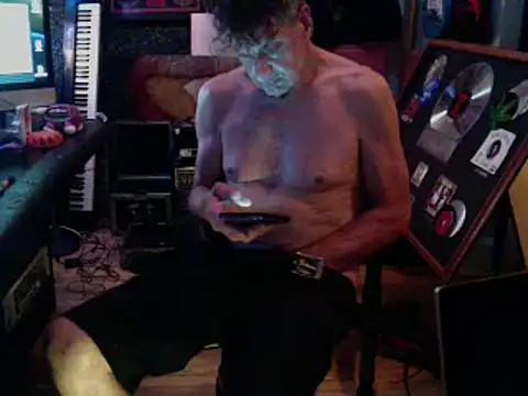 hollywood808 online show from 10.15.25