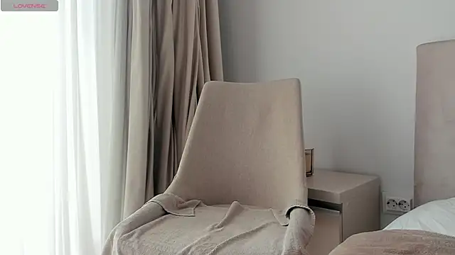 VickyStonee online show from 05.08.26