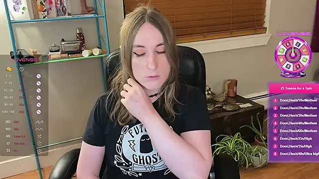 luluvaladon online show from 01.21.25