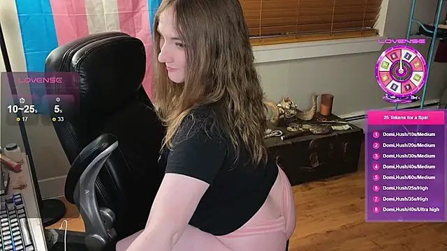 luluvaladon online show from 02.10.26