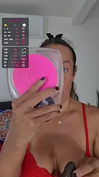 Snapshot of YOURSDEBORA chatting on 11.17.25 YOURSDEBORA online show from 11.17.25