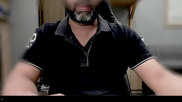 Snapshot of _x_rated_ chatting on 04.07.26 x rated online show from 04.07.26