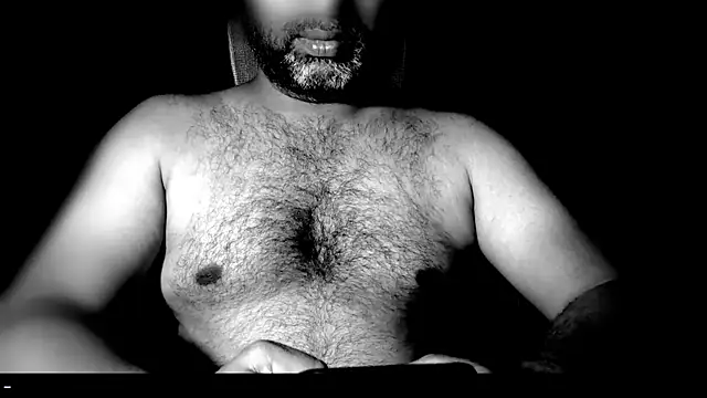 Snapshot of _x_rated_ chatting on 06.14.26 x rated online show from 06.14.26