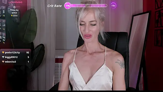 Snapshot of CindySw chatting on 05.24.26 CindySw online show from 05.24.26
