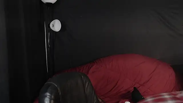 Metalstud online show from 01.11.25