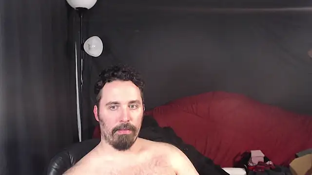 Metalstud online show from 02.17.25