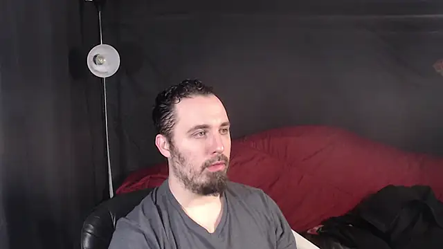 Metalstud online show from 02.25.25