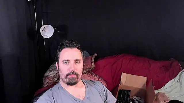 Metalstud online show from 11.27.25