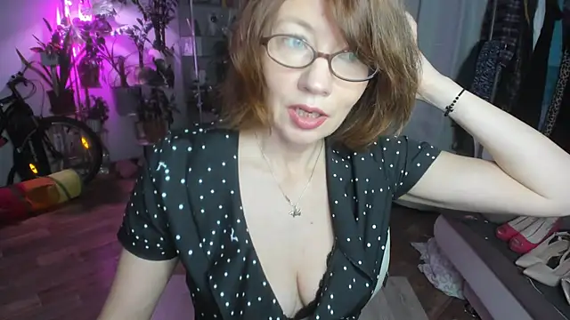 Constancia pure online show from 11.27.25