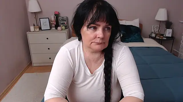 LeveMe2Nightt online show from 01.17.25