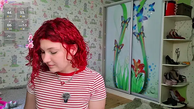 Snapshot of SmokyRose chatting on 06.26.26 SmokyRose online show from 06.26.26