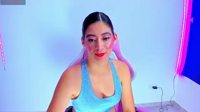 Snapshot of MeganWhite3 chatting on 03.23.25 MeganWhite3 online show from 03.23.25