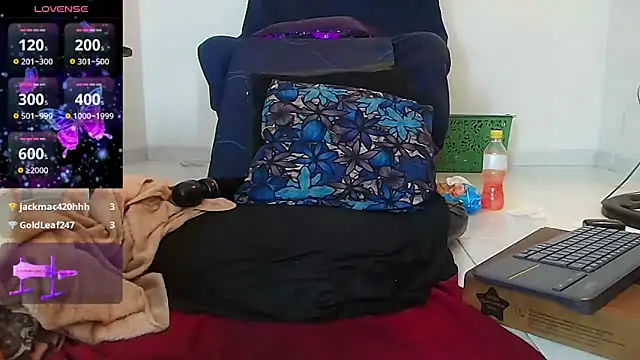 abigail curvy online show from 02.01.25