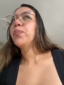 Andrea-Queen online show from 04.11.26