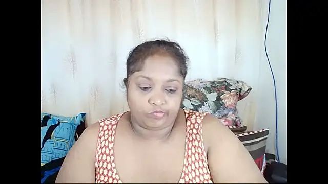 Snapshot of Indiantasha chatting on 01.30.25 Indiantasha online show from 01.30.25