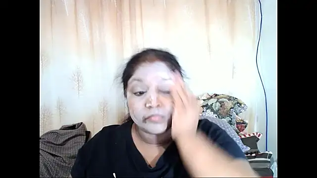 Snapshot of Indiantasha chatting on 03.03.25 Indiantasha online show from 03.03.25