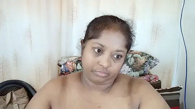 Snapshot of Indiantasha chatting on 03.19.25 Indiantasha online show from 03.19.25