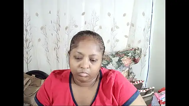 Snapshot of Indiantasha chatting on 09.18.25 Indiantasha online show from 09.18.25