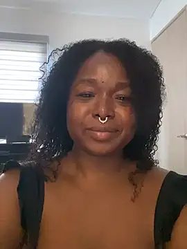 Snapshot of TanishaEvans chatting on 07.03.26 TanishaEvans online show from 07.03.26