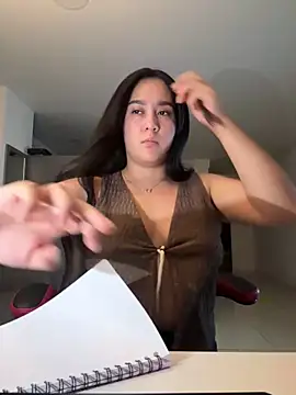 Nina lovi online show from 03.04.26