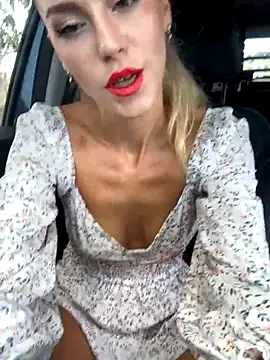 nicole 98 online show from 10.10.25