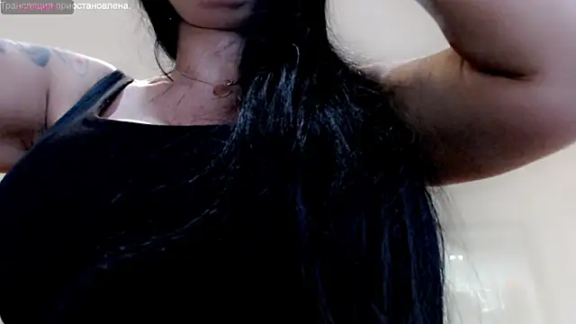 Snapshot of stormylana chatting on 02.14.25 stormylana online show from 02.14.25