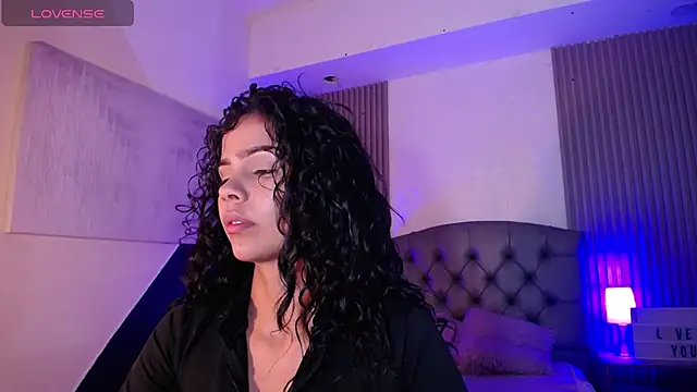 Snapshot of ximena_diaz chatting on 03.19.25 ximena diaz online show from 03.19.25