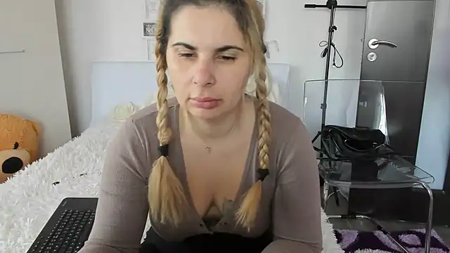 sweetemy4u online show from 01.09.25