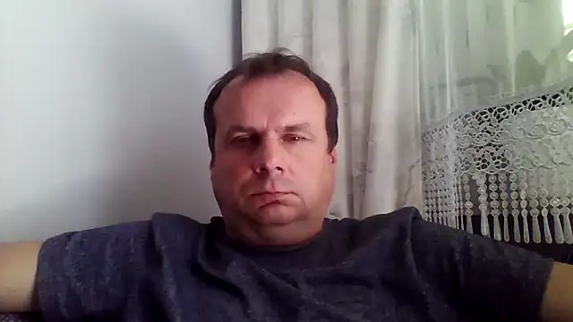 Snapshot of grzes19763 chatting on 05.06.26 grzes19763 online show from 05.06.26
