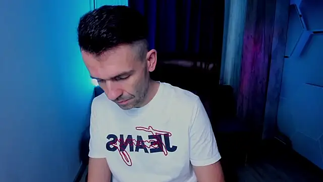 SteveTiger online show from 11.05.25