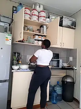 FitSelina66 online show from 01.16.26