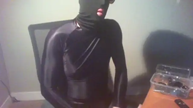 Snapshot of hugegock chatting on 01.18.26 hugegock online show from 01.18.26