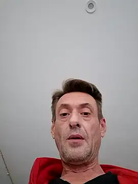 Snapshot of bg694 chatting on 12.18.24 bg694 online show from 12.18.24