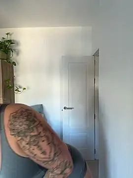 Snapshot of NastyMilf_ chatting on 01.11.26 NastyMilf online show from 01.11.26