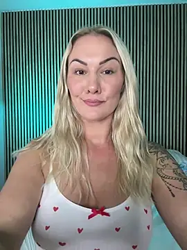 Snapshot of NastyMilf_ chatting on 01.11.26 NastyMilf online show from 01.11.26