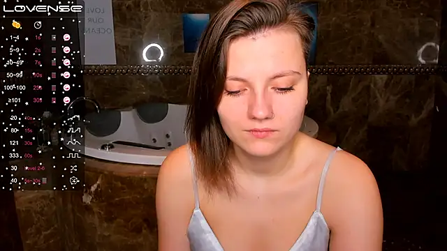 MelindaTin online show from 12.08.24