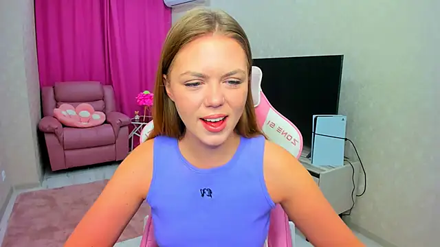 Strawberrye online show from 02.28.26