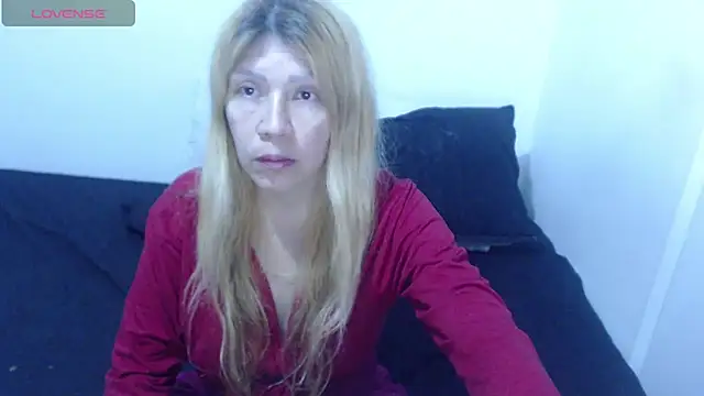 Dulce-Bella online show from 03.25.26