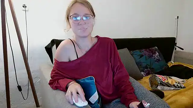 little-leni online show from 05.09.26