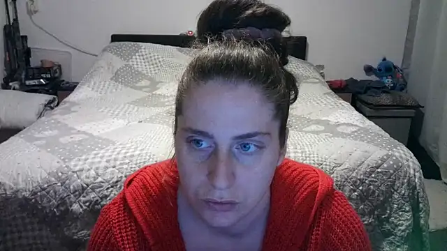 Snapshot of Naughtymilf7 chatting on 02.02.26 Naughtymilf7 online show from 02.02.26